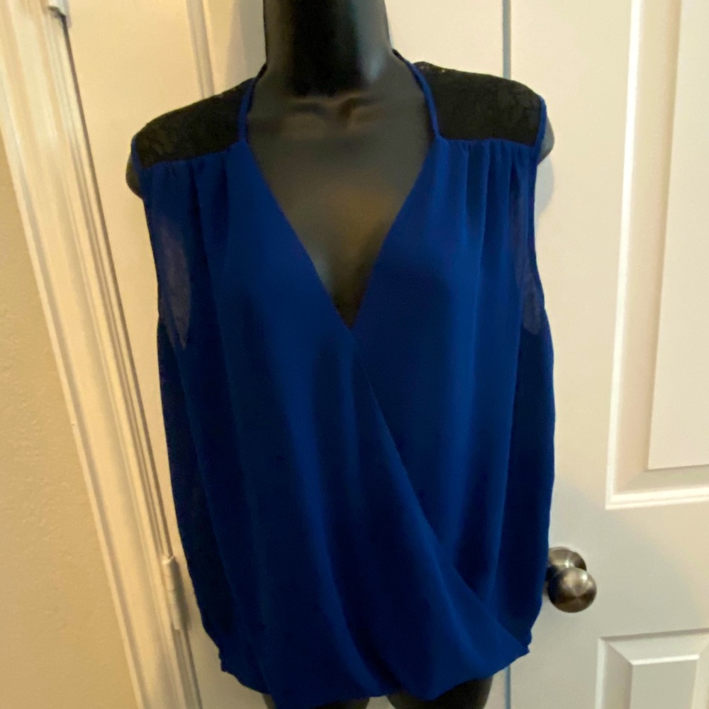 Blue Bisou Bisou blouse